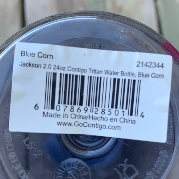 •CONTIGO•Jackson•24 oz each•2 Pack•(1) Hot Pink and (1) Blue Corn•Like NEW! - Picture 3 of 5